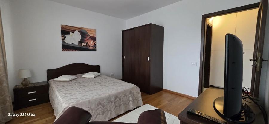 Apartament cu 2 camere decomandat, mobilat în Podul de Fier