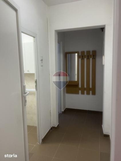 Apartament cu 3 camere în Șega