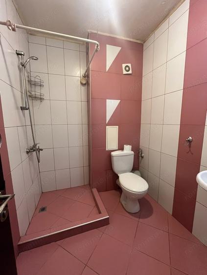 Garsonieră decomandată în Complex Studențesc
