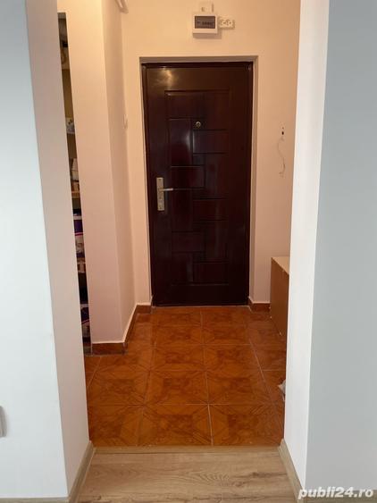 Apartament cu 2 camere semidecomandat în Câmpia Turzii