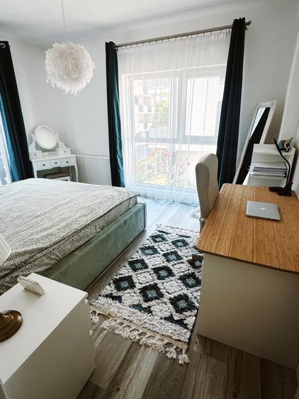 Apartament cu 3 camere decomandat, mobilat în Florești