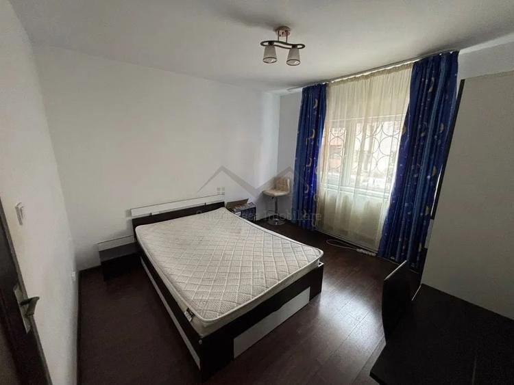 Apartament cu 2 camere în Podul de Fier