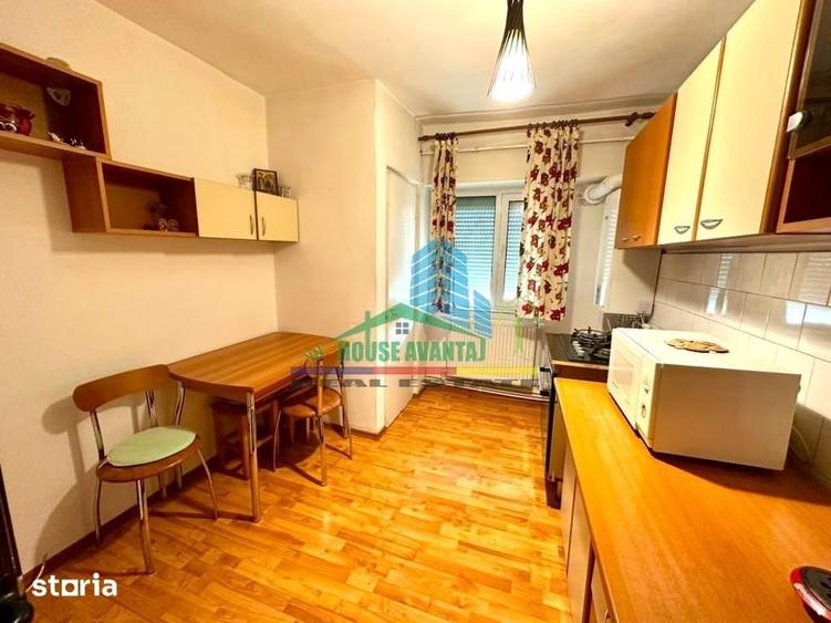 Apartament cu 2 camere decomandat în Sud