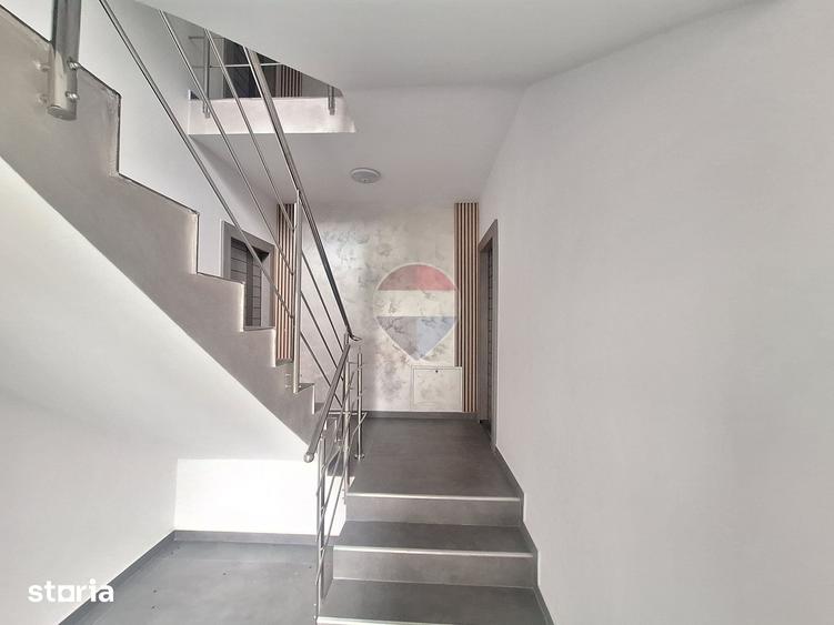 Apartament nou si modern, et 1, la prima inchiriere - 11