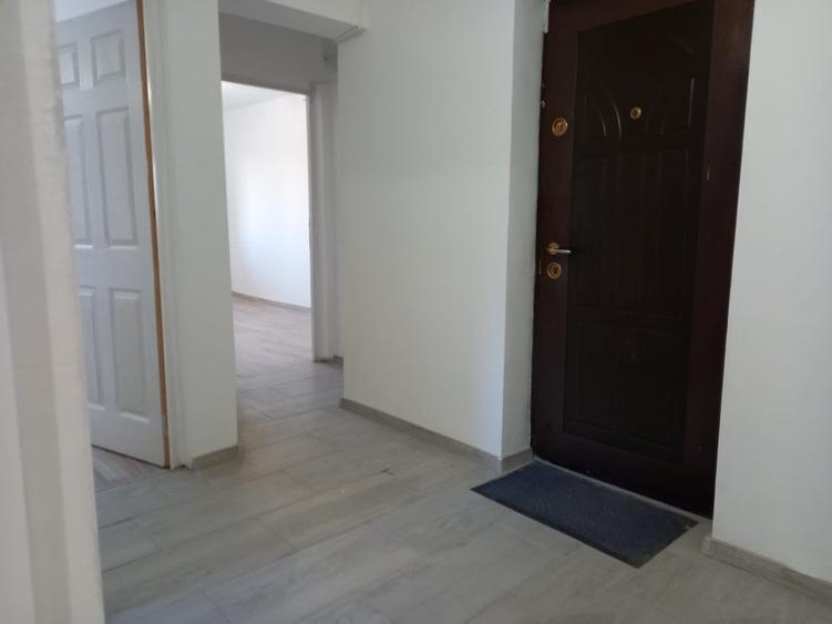 Apartament cu 2 camere decomandat în Cug