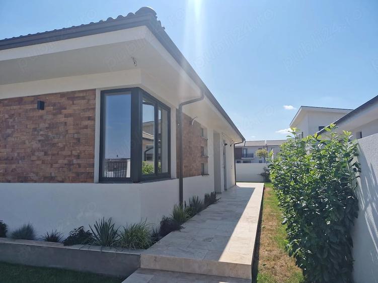 Casă cu 3 camere cu Teren 416 Mp în Exterior Vest