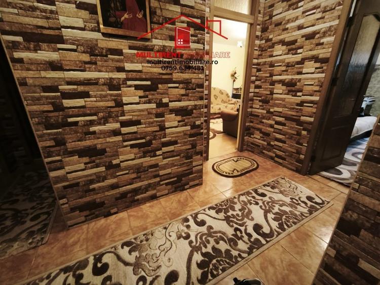 Apartament cu 3 camere decomandat în E3