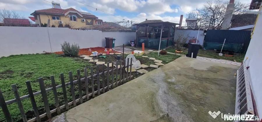 Casă cu 4 camere cu Teren 399 Mp în Central