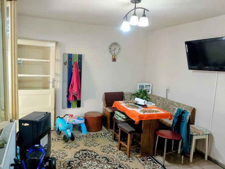 Casă cu 3 camere cu Teren 900 Mp în Telegrafului