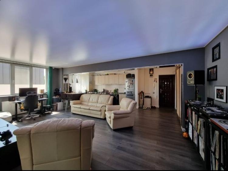 Apartament cu 2 camere semidecomandat în Andrei Mureșanu