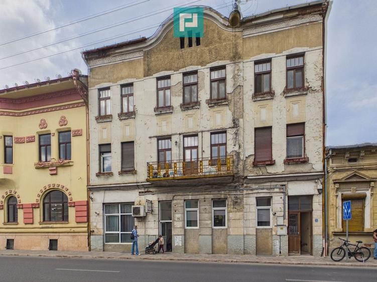 Apartament 3 camere ultracentral Oradea - 1