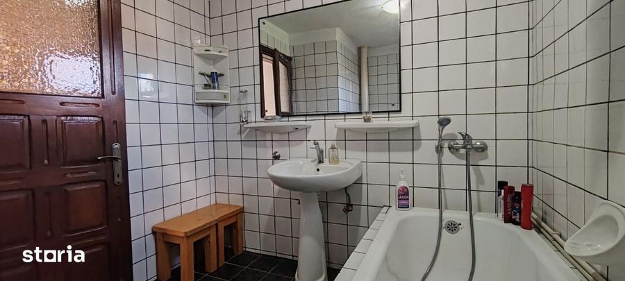 Casă cu 5 camere cu Piscina în Nord