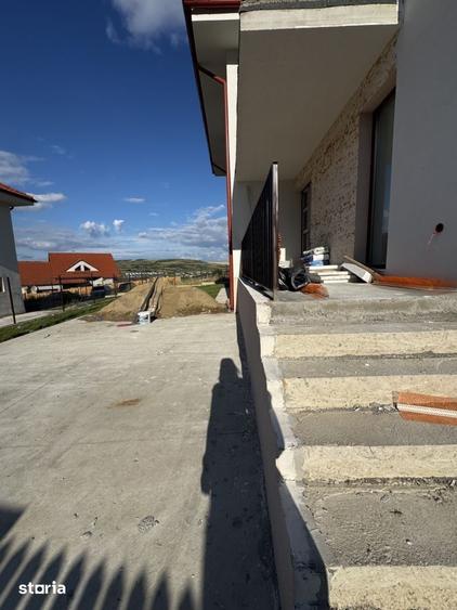 Casă cu 4 camere cu Teren 480 Mp în Chinteni