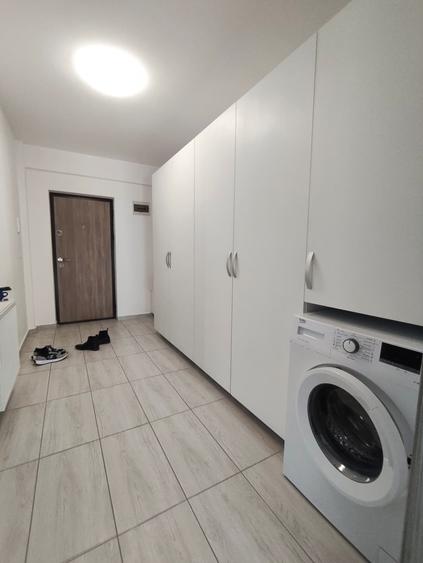 Apartament cu 2 camere decomandat, mobilat în Nicolina