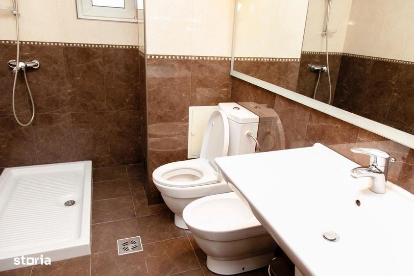 Apartament cu 4 camere în Unirii