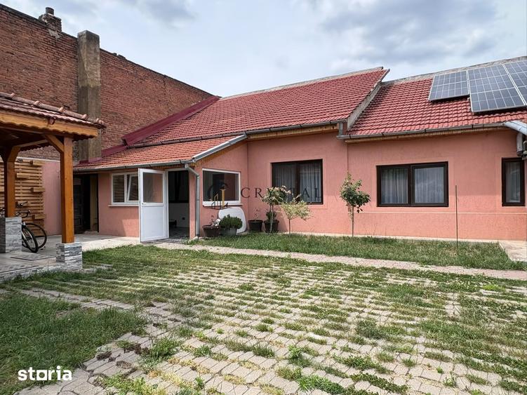 Casă cu 3 camere cu Teren 293 Mp în Orașul Nou