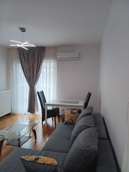Apartament cu 3 camere decomandat în Nord