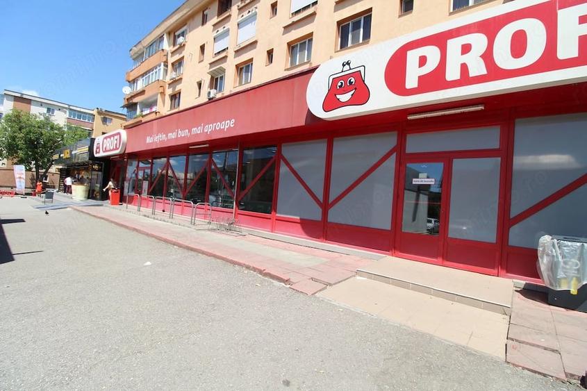 Spațiu comercial, de 440 mp, în Central