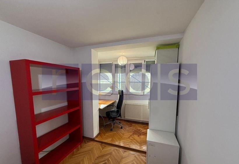 Apartament cu 4 camere, mobilat în Titan