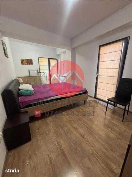 Apartament de inchiriat cu 3 camere, E3, bloc nou Etaj 1 - 3