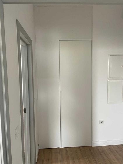Apartament cu 3 camere decomandat în Herina