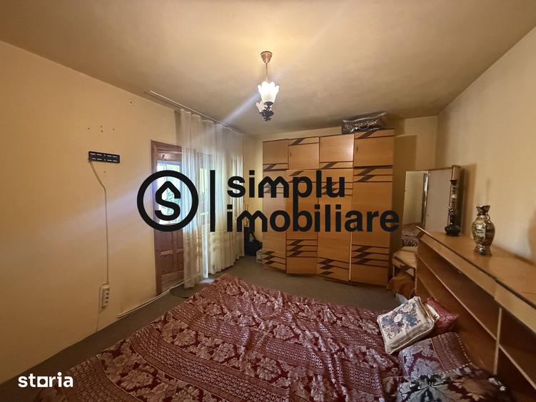 Casă cu 5 camere cu Teren 181 Mp în Rovine