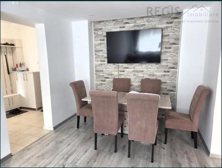 Apartament cu 3 camere decomandat în Hărmanului