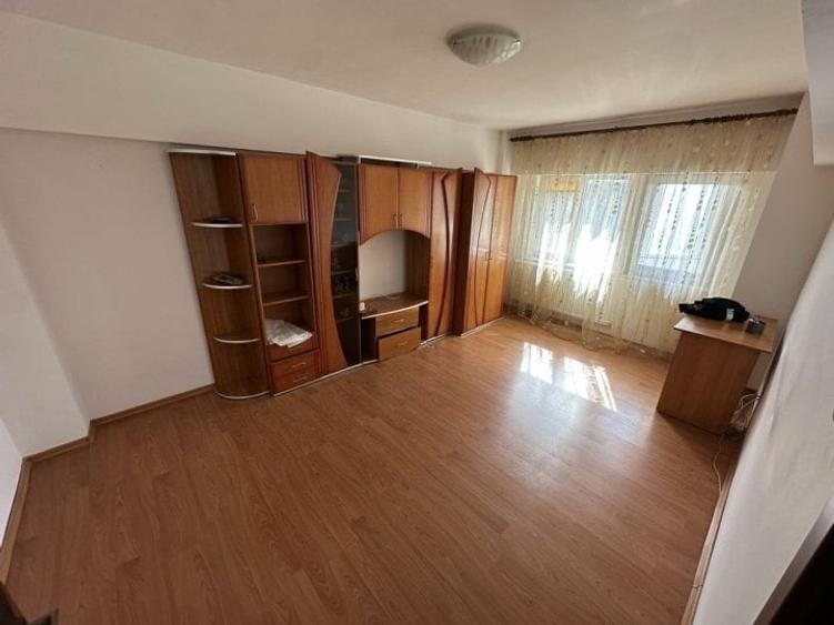 Apartament cu 2 camere decomandat în Tomis II