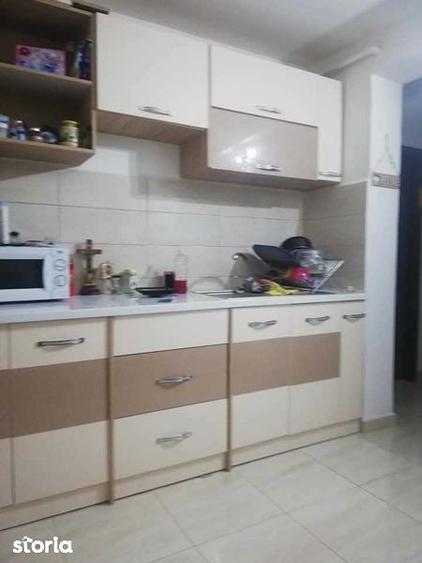 Apartament cu 4 camere, mobilat în Militari