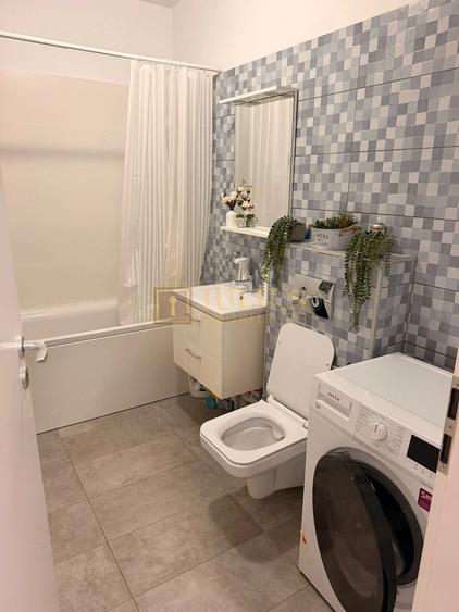 Apartament cu 2 camere decomandat în Medicină