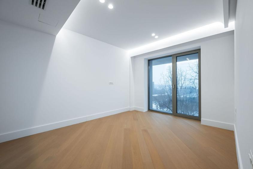 CORTINA 126 | Vedere libera | 2,900 Eur/mpc [+21% TVA] ULTRALUX - 15