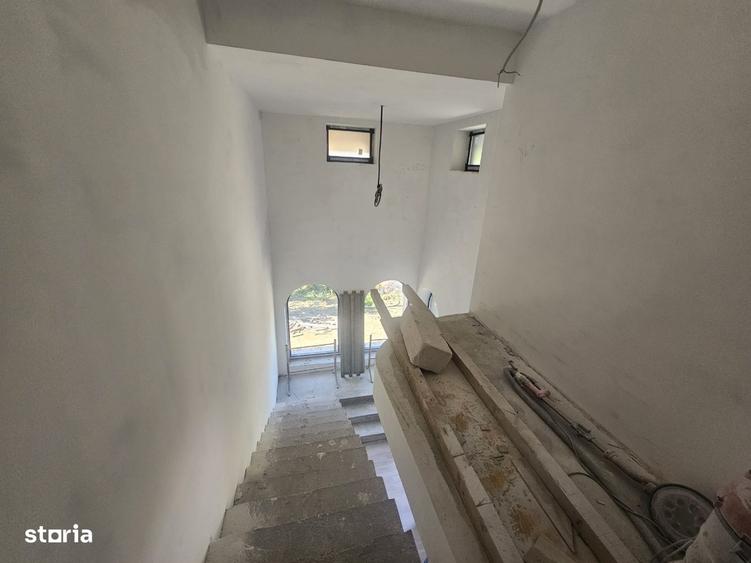 Casă cu 4 camere în Curtea de Argeș
