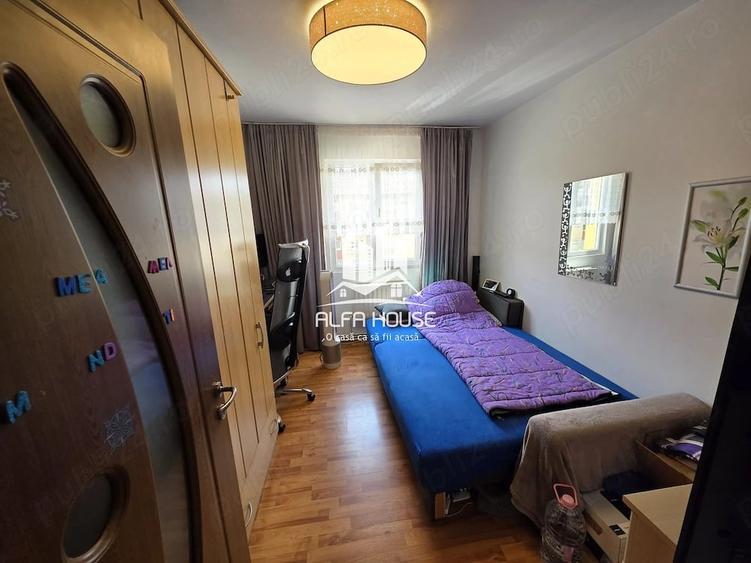 Vand apartament 3 camere cf.1, etaj 3 , zona Micro 3! - 13