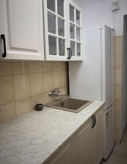 Apartament cu 2 camere semidecomandat în Moara