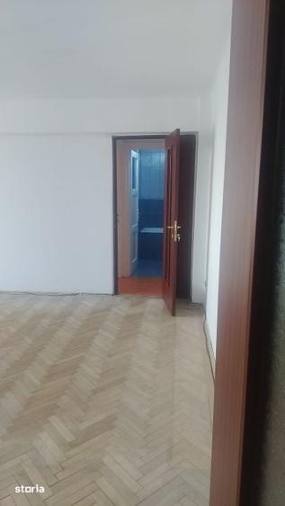 Apartament cu 2 camere semidecomandat în Ultracentral