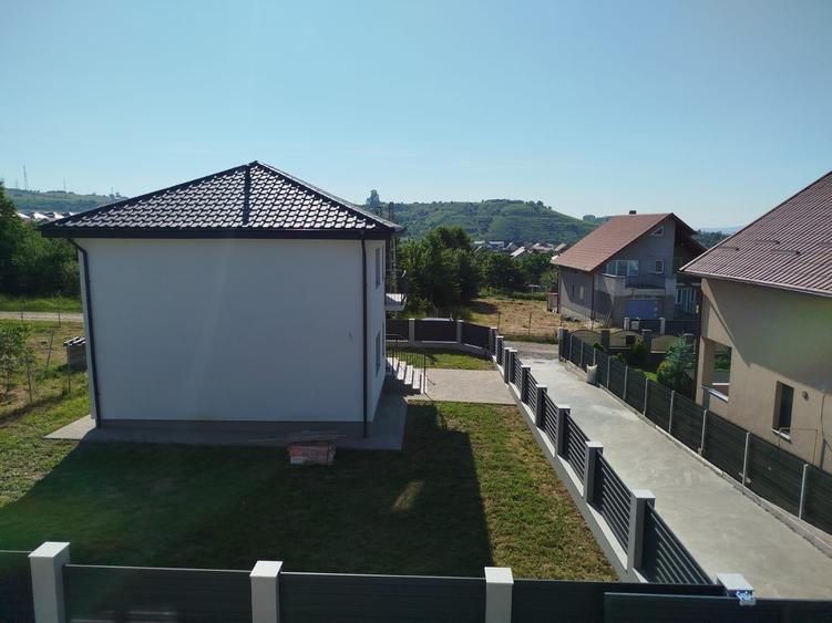 Casă cu 3 camere în Burdujeni