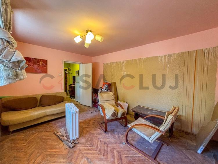 Apartament cu 2 camere semidecomandat, mobilat în Gheorgheni