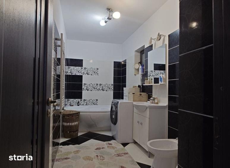 Casă cu 3 camere cu Teren 243 Mp în Miroslava