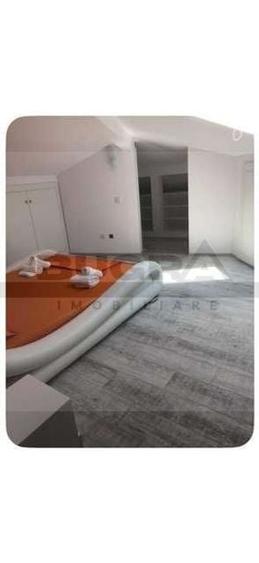 Apartament cu 3 camere în Florești