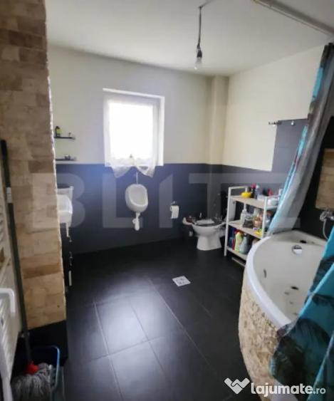 Casa D+P+E, pe Aleea Trifoiului, zona linistita! - 11
