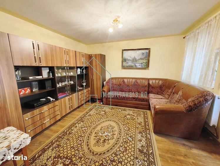 Casă cu 4 camere cu Teren 732 Mp în Central