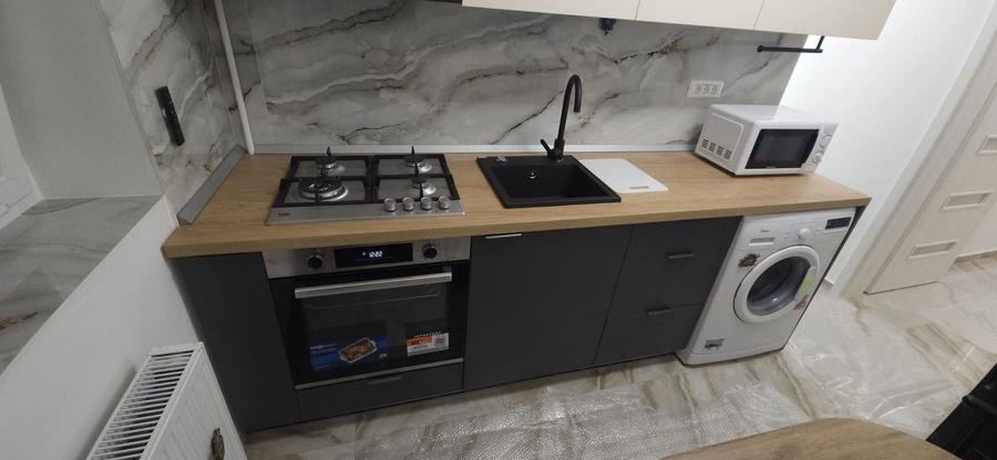 Apartament cu 2 camere decomandat, mobilat în Drumul Taberei