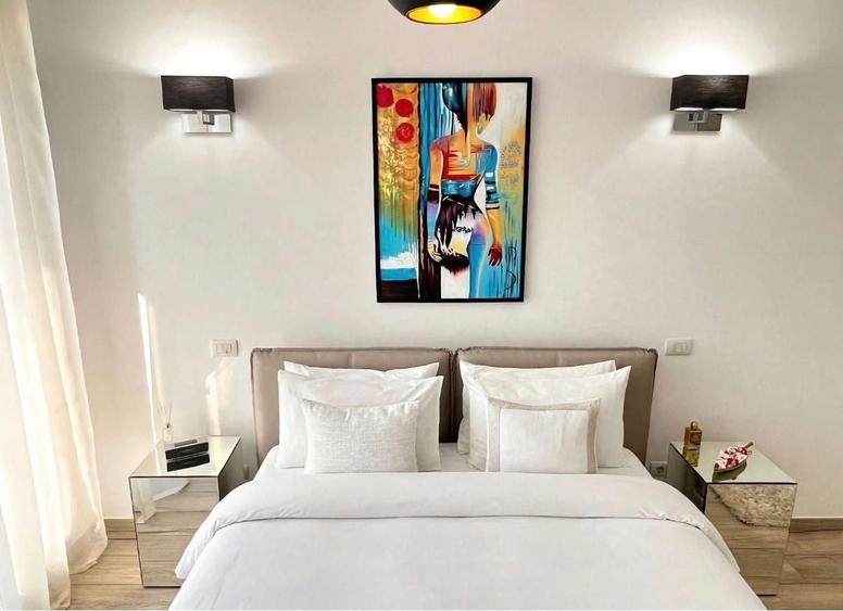 Apartament cu 2 camere semidecomandat în Sisești