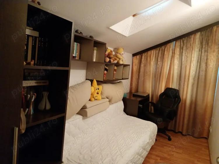 Casă cu 6 camere în Motru
