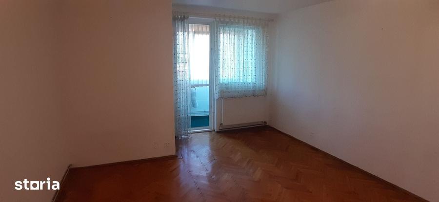 Vindem garsoniera Soarelui - 9