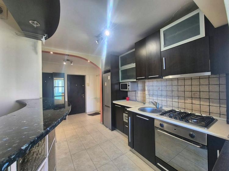 Apartament cu 2 camere în Centrul Civic