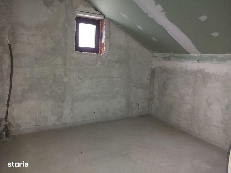 Casă cu 4 camere în Viile Satu Mare