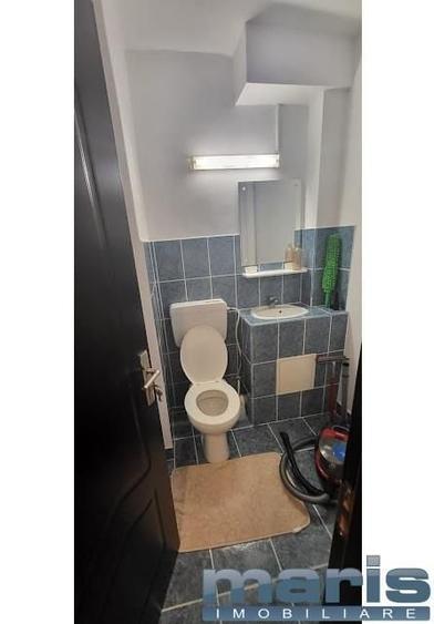 Apartament cu 3 camere în Tudor Vladimirescu