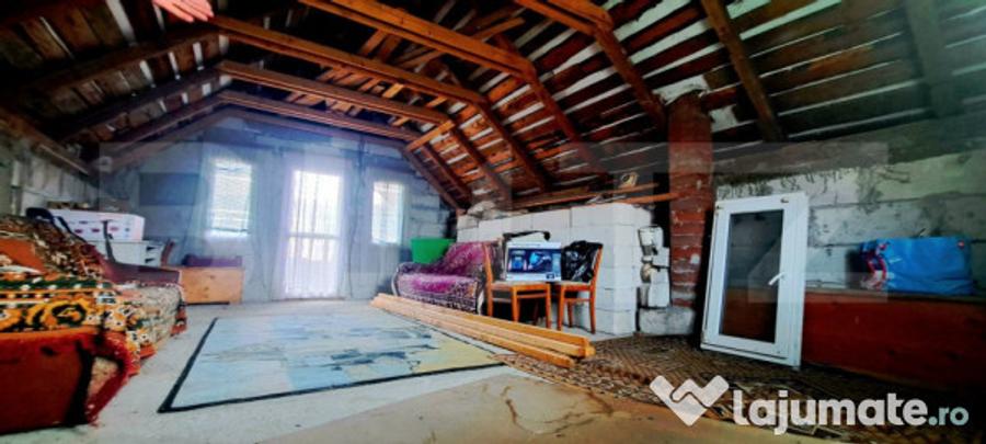 Casă cu 2 camere cu Teren 1000 Mp în Dezmir