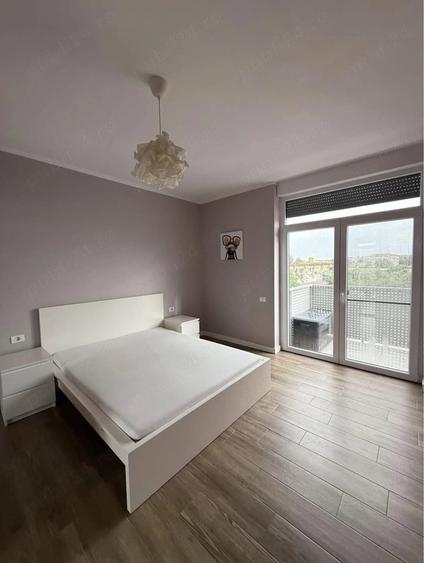 Apartament cu 2 camere semidecomandat în Lipovei